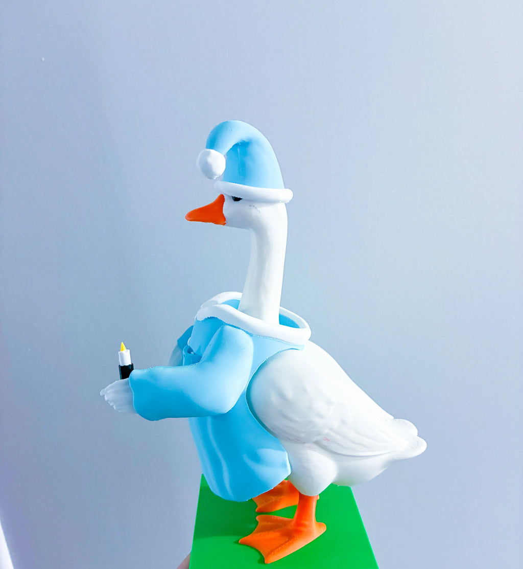 Sleep Shirt and Hat - Accessory for 7" Desktop Mini Porch Goose