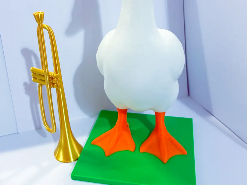 Trumpet - Accessory for 7" Desktop Mini Porch Goose