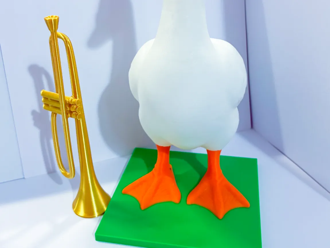 Trumpet - Accessory for 7" Desktop Mini Porch Goose