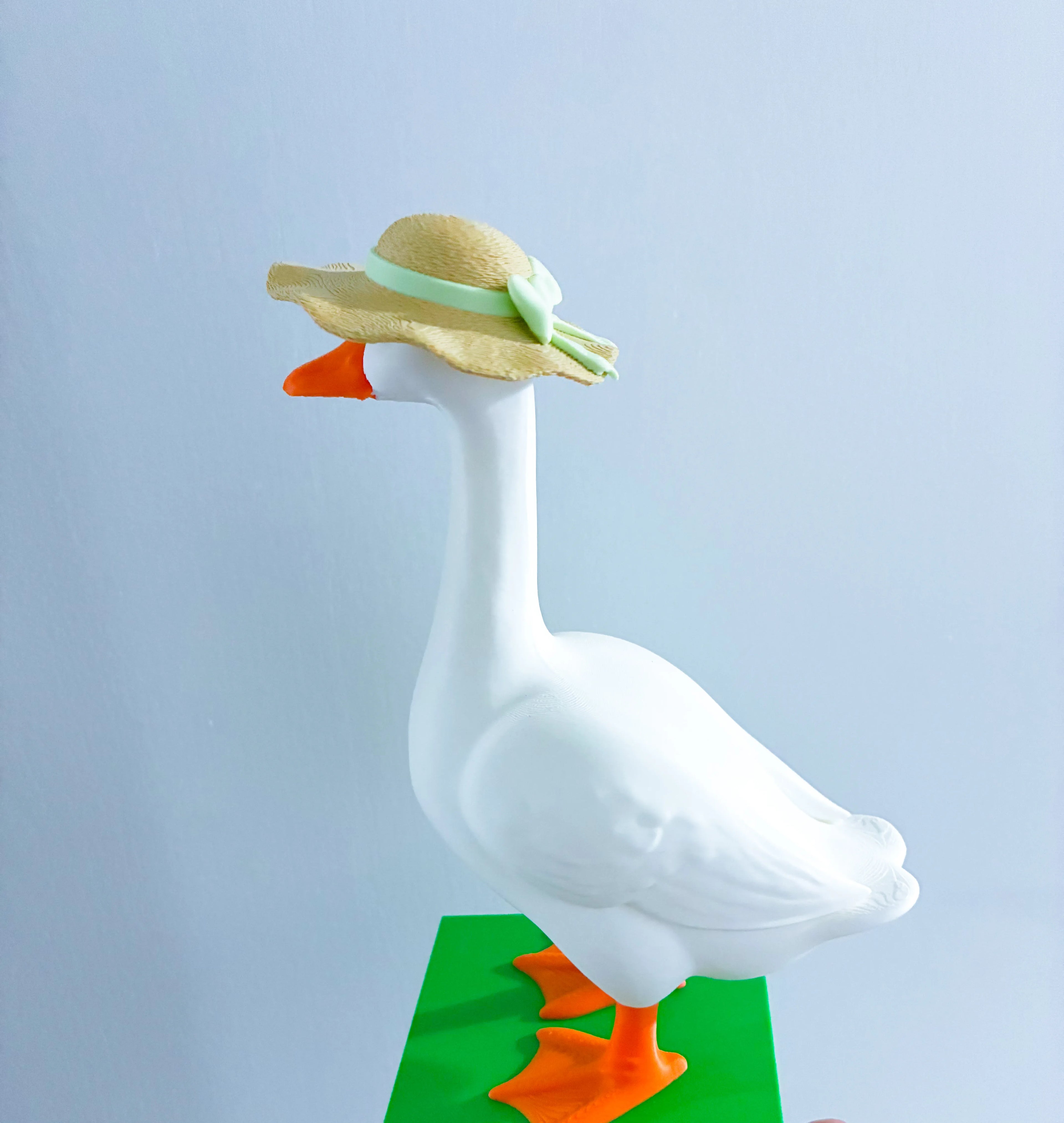 Sun Hat - Accessory for 7" Desktop Mini Porch Goose