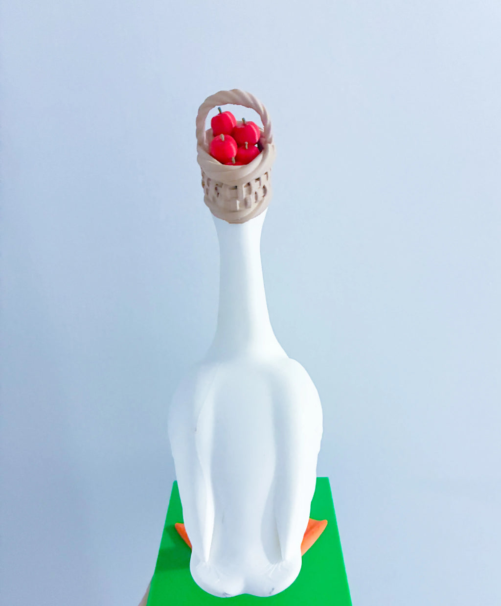 Apple Basket - Accessory for 7" Desktop Mini Porch Goose