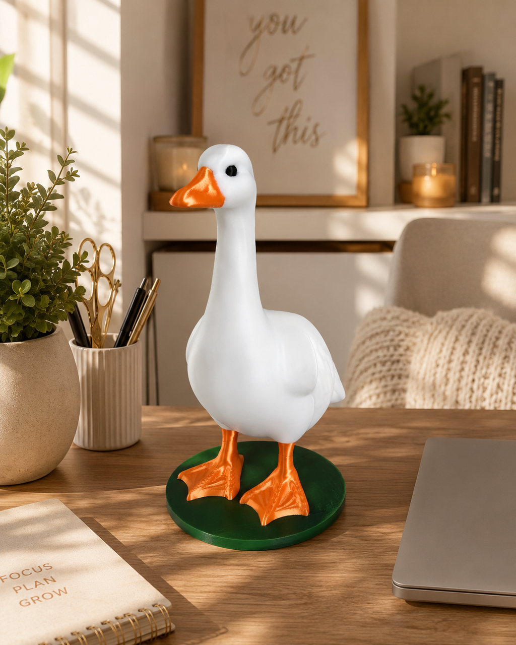 Tabletop/Desk Goose
