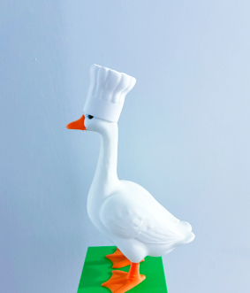 Chef Hat - Accessory for 7" Desk/Tabletop Goose