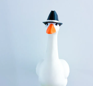 Fedora - Accessory for 7" Desk/Tabletop Goose