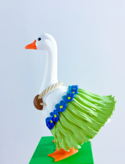 Hula Set - Accessory for 7" Desktop Mini Porch Goose