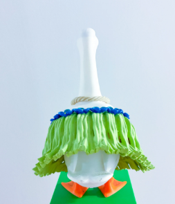 Hula Set - Accessory for 7" Desktop Mini Porch Goose