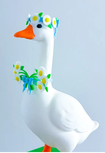 Flower Crown & Necklace - Accessory for 7" Desktop Mini Porch Goose