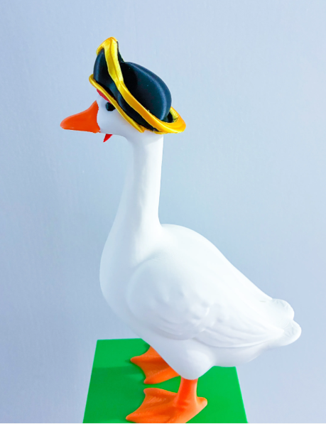 Pirate Hat - Accessory for 7" Desktop Mini Porch Goose
