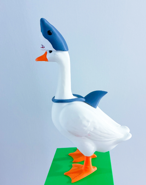 Shark Hat - Accessory for 7" Desktop Mini Porch Goose