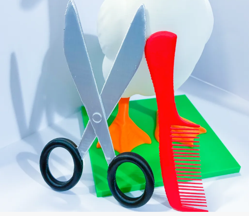 Hairdresser Scissors and Comb - Accessory for 7" Desktop Mini Porch Goose