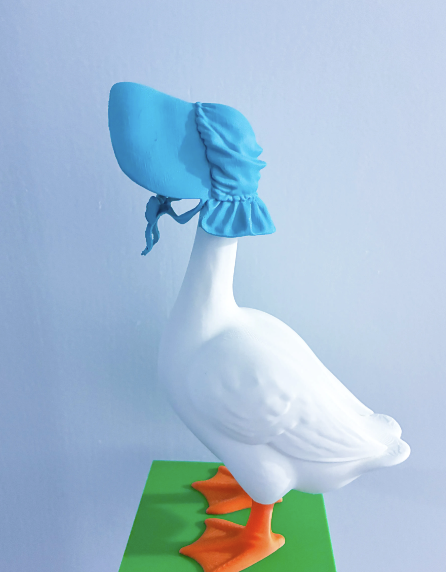 Bonnet - Accessory for 7" Desktop Mini Porch Goose
