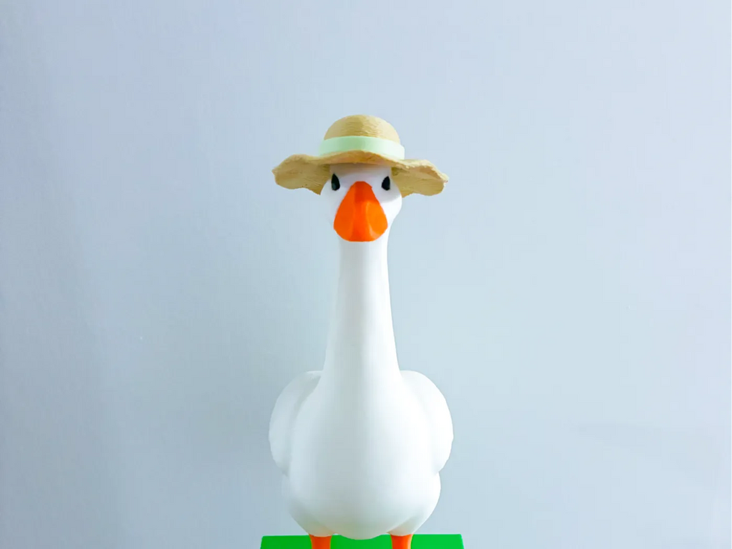 Sun Hat - Accessory for 7" Desktop Mini Porch Goose