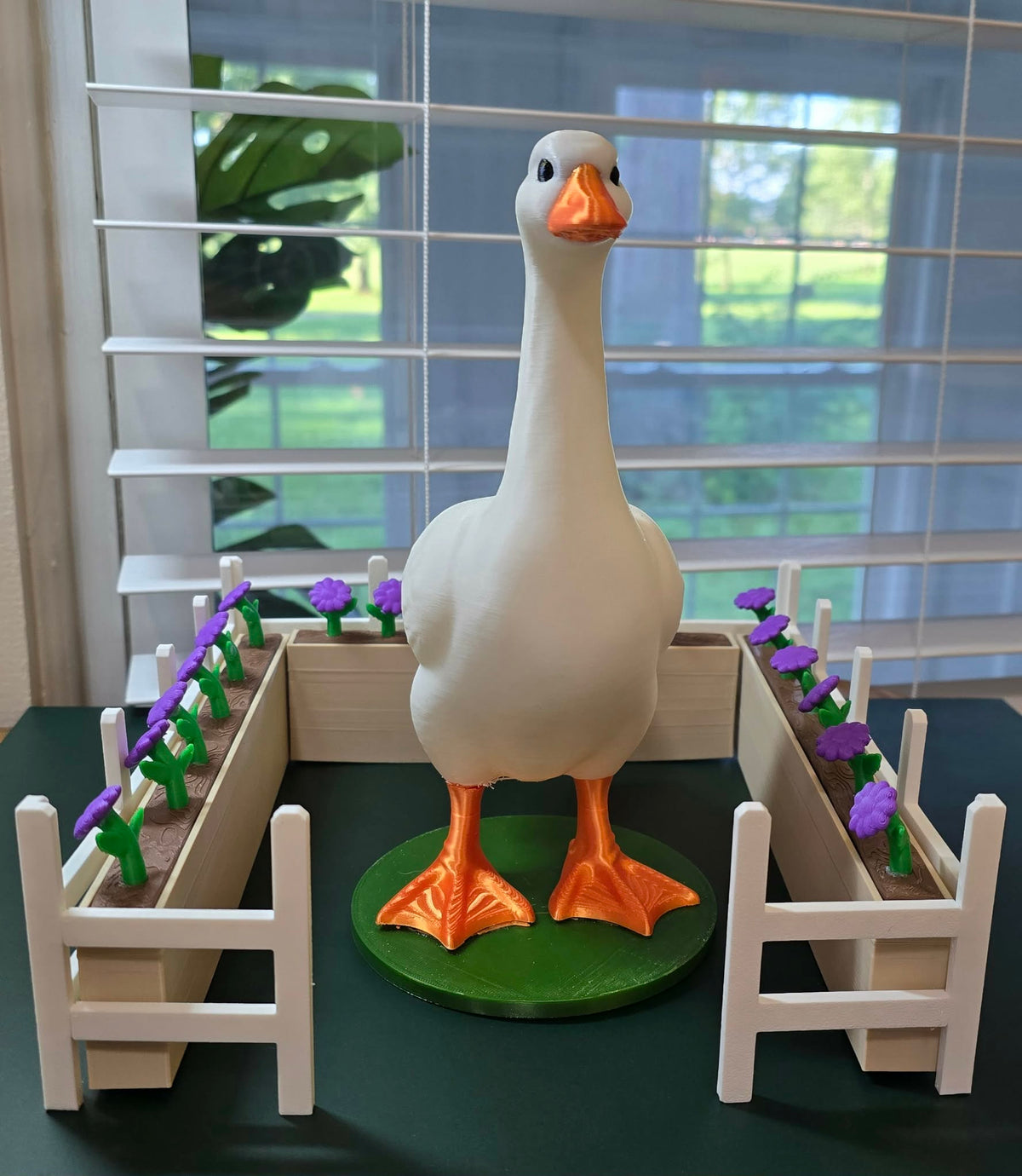 Garden - Accessory for 7" Desktop Mini Porch Goose