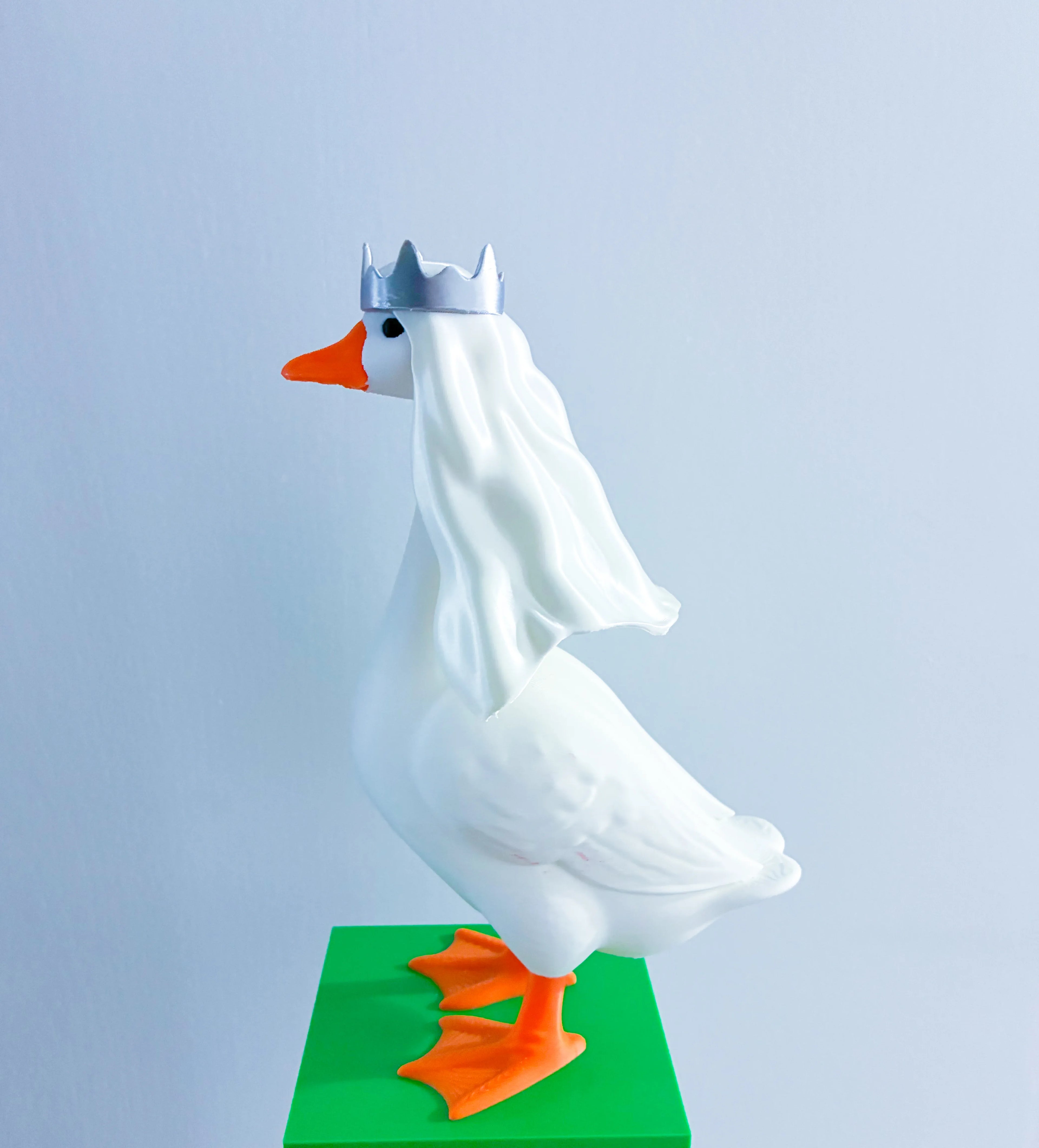 Wedding Veil - Accessory for 7" Desktop Mini Porch Goose
