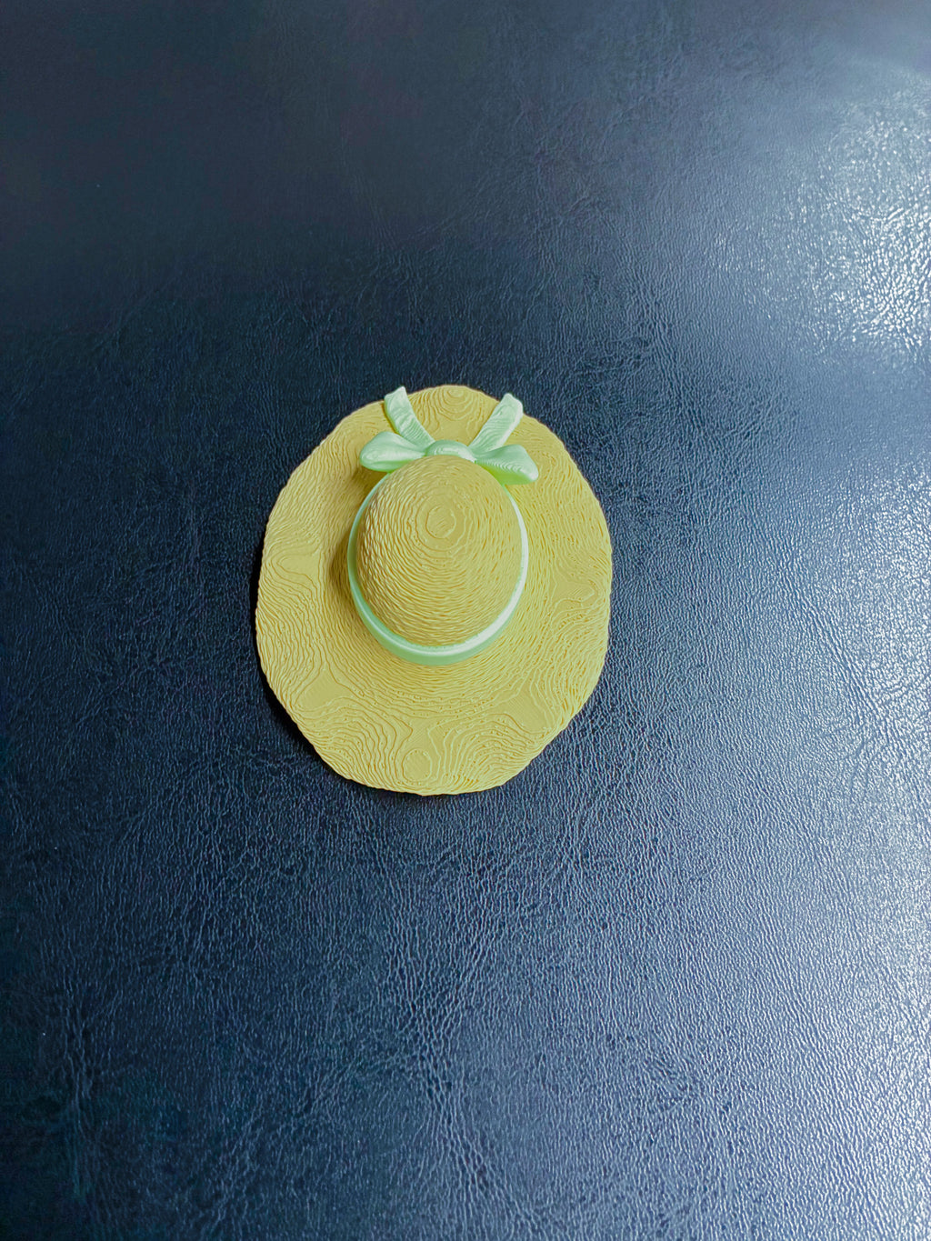 Sun Hat - Accessory for 7" Desktop Mini Porch Goose
