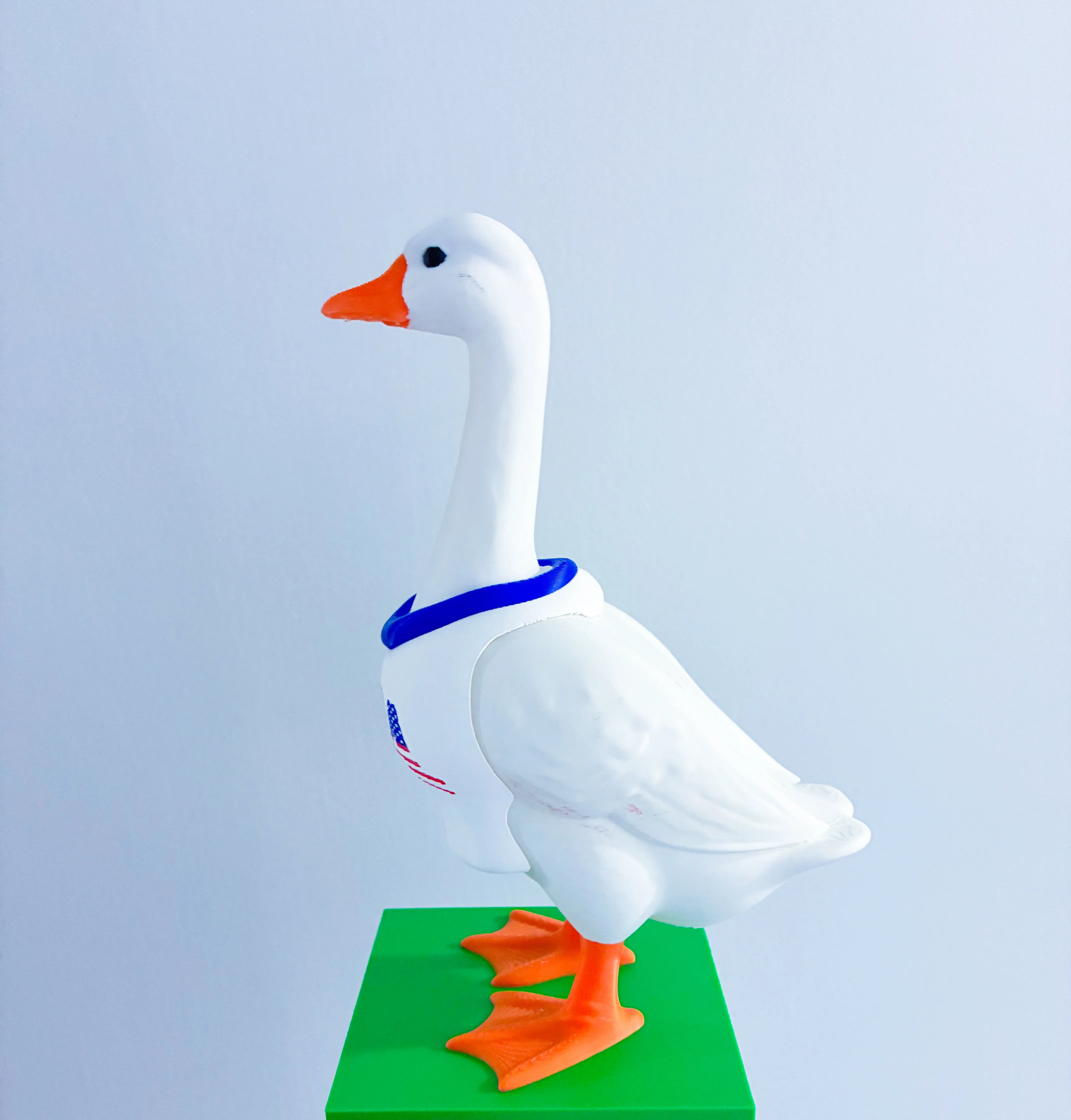 USA Shirt - Accessory for 7" Desktop Mini Porch Goose